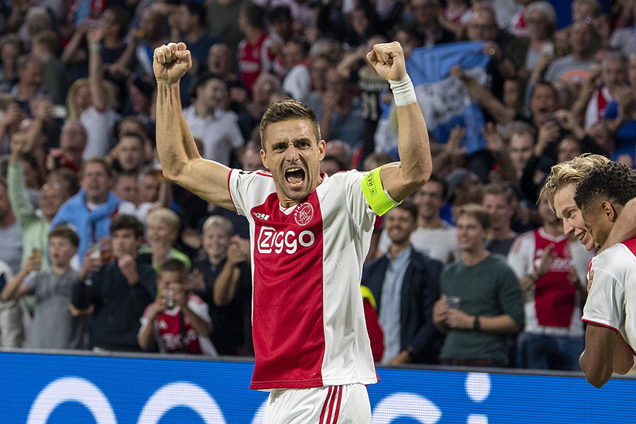 际政治舞台 际政治舞台