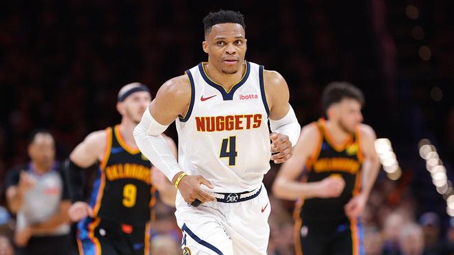 勒布伦的退 勒布伦的退