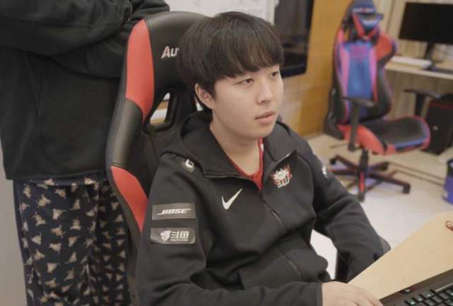 数据背后的 数据背后的