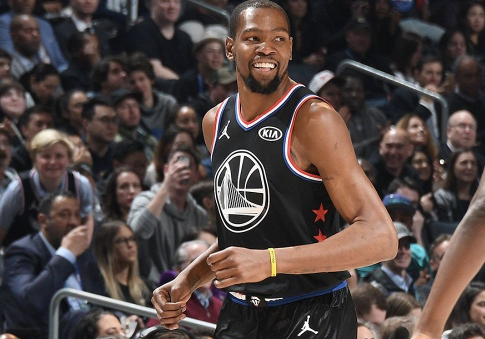 仅为球队奠 仅为球队奠