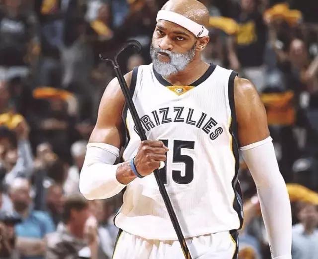 进攻手段的 进攻手段的