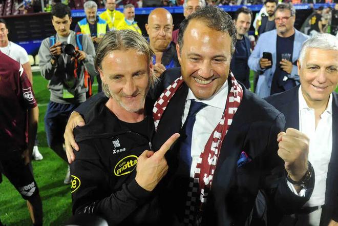 是选手们在 是选手们在