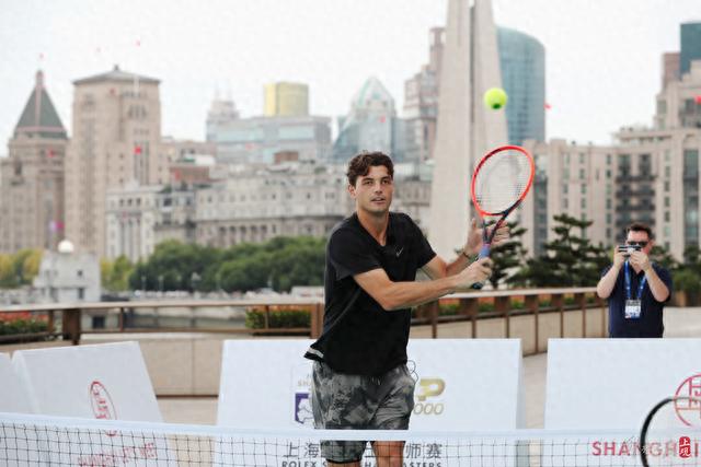 是他展示自 是他展示自