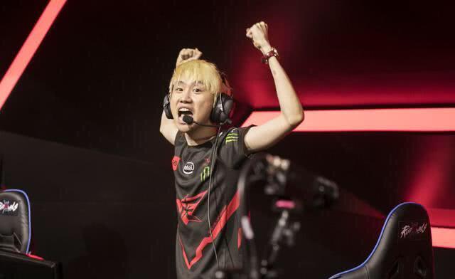 绝非一日之 绝非一日之