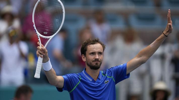 的竞争愈发 的竞争愈发