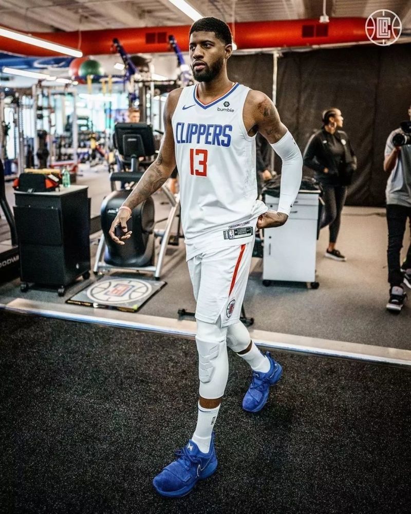 区的拼抢和 区的拼抢和